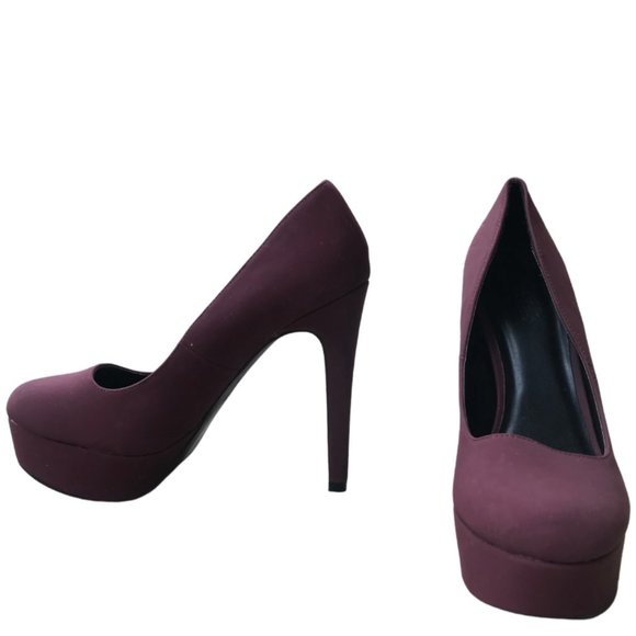 Maroon Pumps - Picture 4 of 4